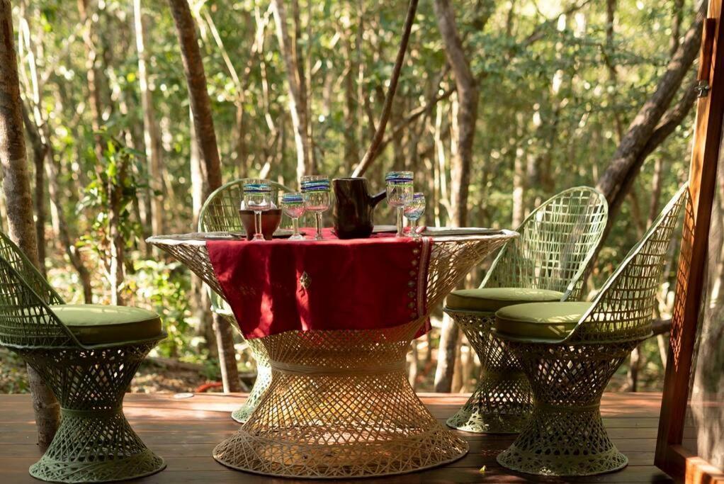 Ojo De Arbol, Boutique Cabin In The Real Jungle Tulum Exterior photo